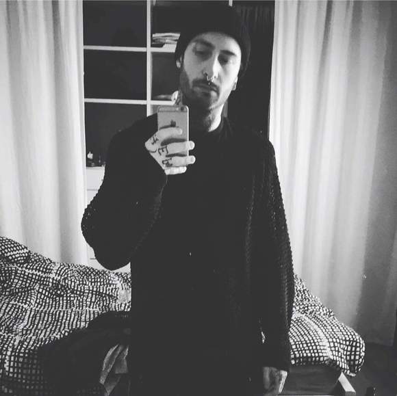 Meet your Posher, Ben - Picture 1 of 1